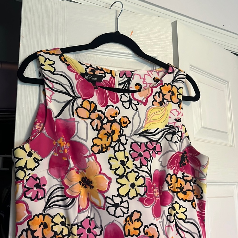 AGB DRESS SIZE 12 FLORAL